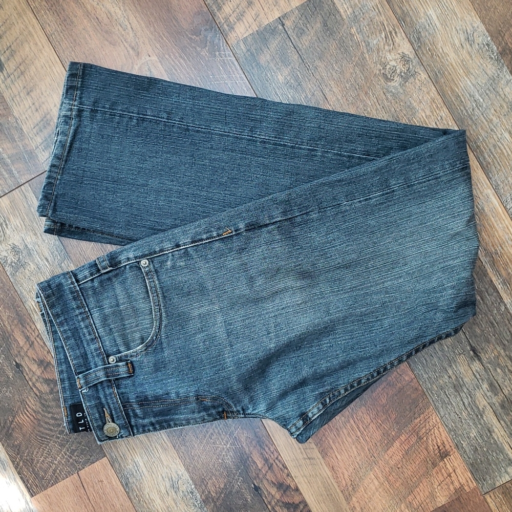 DSTLD Medium Wash Blue Denim Straight Raw Jeans, Size 30x34